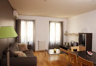 Mh Guell Apartments Barcelona 3*,